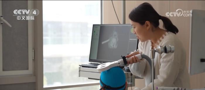 前沿技术集中爆发让“不可能”成为日常澳门新葡京网站解锁科技助残超有“智”(图2)