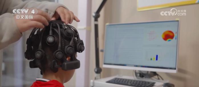 前沿技术集中爆发让“不可能”成为日常澳门新葡京网站解锁科技助残超有“智”(图5)